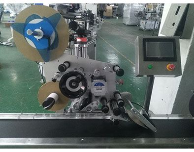 automatic sticker labeling machine for flat product4